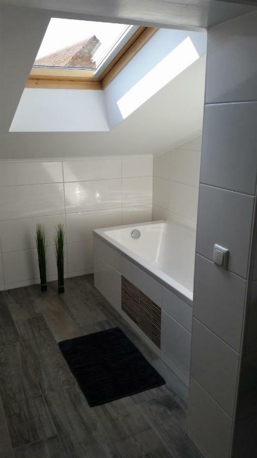 Ferienwohnung "Burgblick" An der Schmucke Esterno foto