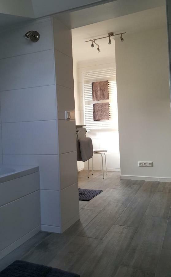 Ferienwohnung "Burgblick" An der Schmucke Esterno foto